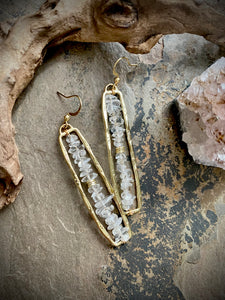 Quinn Quartz Bar Earrings