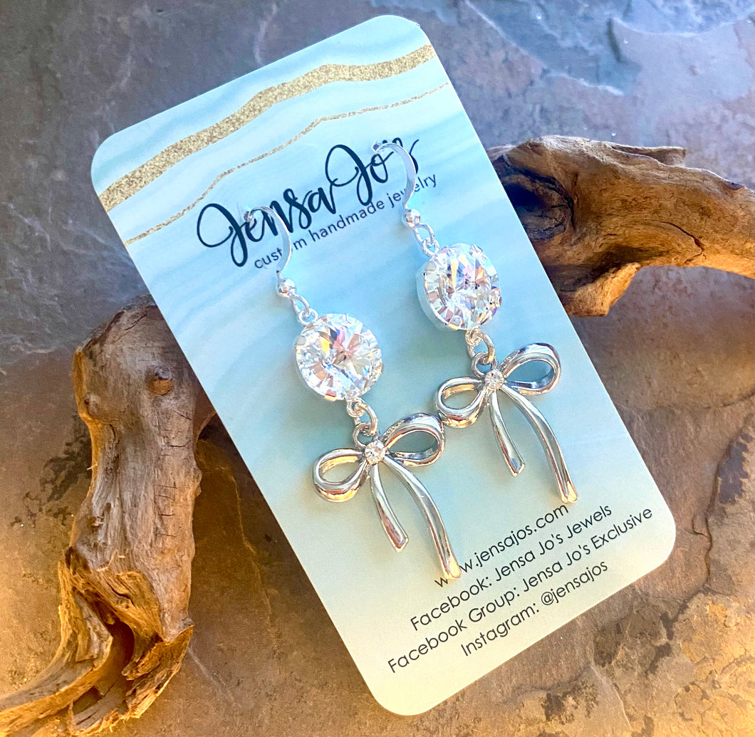 Bow drop earrings