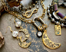 Faye Flower Moon Earrings