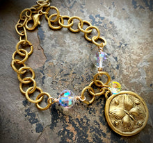 Mariposa Coin Link Bracelet