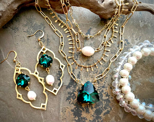 Emerald & Pearls Earrings