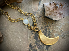 Elara Crescent Moon Necklace