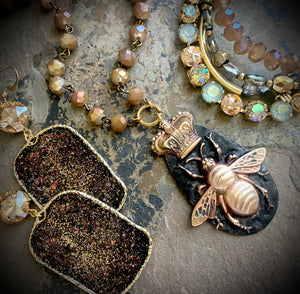 One True Queen Necklace