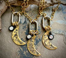 Faye Flower Moon Necklace