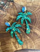 Vacay Mode Palm Earrings