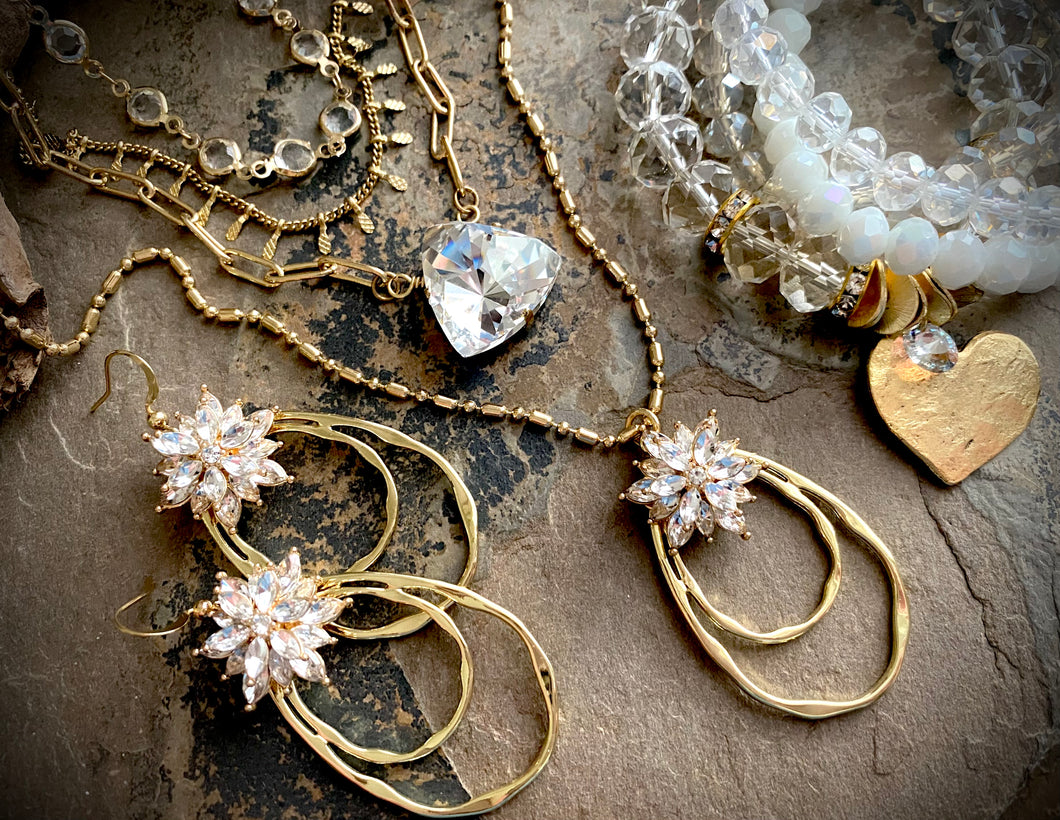 Tilley Teardrop Crystal Necklace