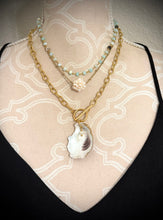 Coast Queen Oyster Necklace