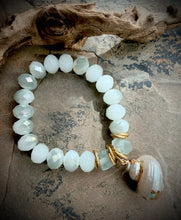 Beau Shell Bracelet