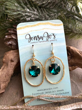 Callie Oval Earrings